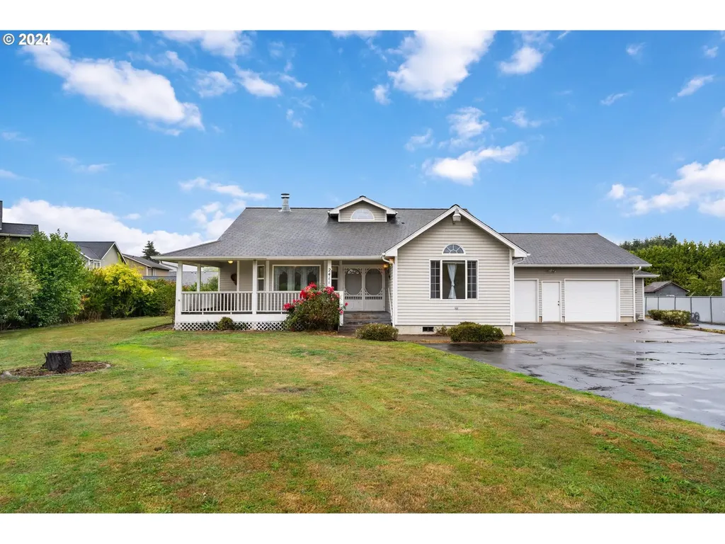 2411 46th Avenue Longview WA 98632