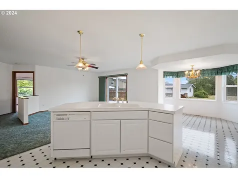 2411 46th Avenue Longview WA 98632