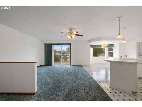 2411 46th Avenue Longview WA 98632