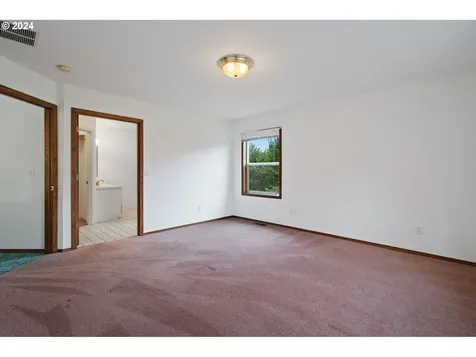 2411 46th Avenue Longview WA 98632