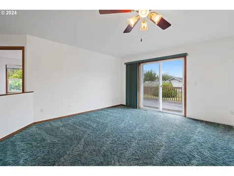 2411 46th Avenue Longview WA 98632