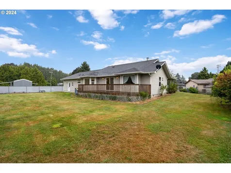 2411 46th Avenue Longview WA 98632