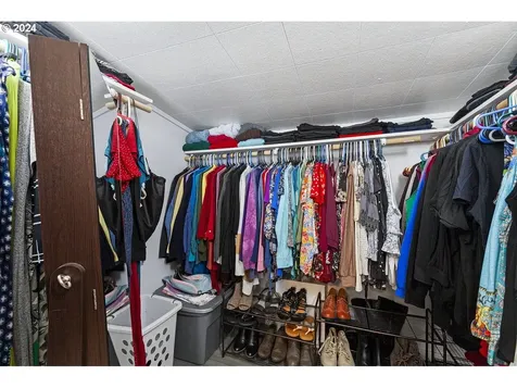 6521 Sw Harbor Avenue Lincoln City OR 97367