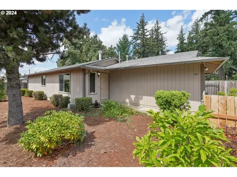 309 Se 141st Avenue Portland OR 97233