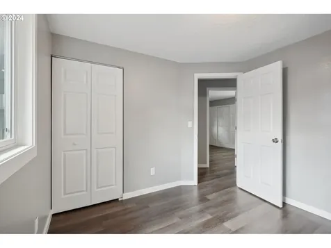 309 Se 141st Avenue Portland OR 97233