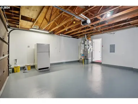 309 Se 141st Avenue Portland OR 97233