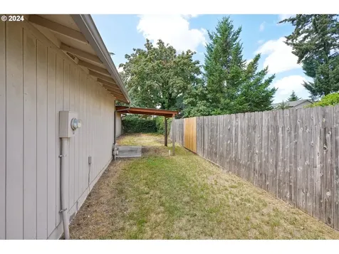 309 Se 141st Avenue Portland OR 97233