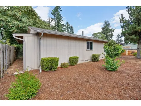 309 Se 141st Avenue Portland OR 97233