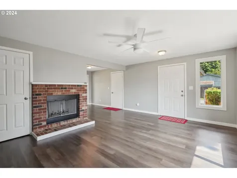 309 Se 141st Avenue Portland OR 97233