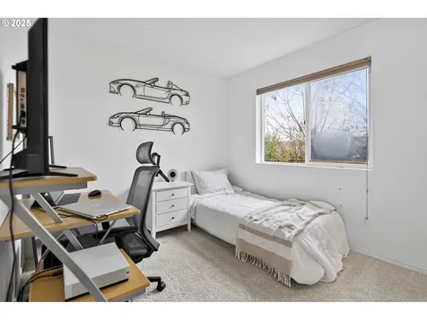 16033 SW Tuscany Street Portland OR 97223
