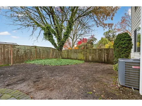 16033 SW Tuscany Street Portland OR 97223