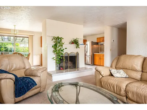 3860 Greenwood Street Eugene OR 97404