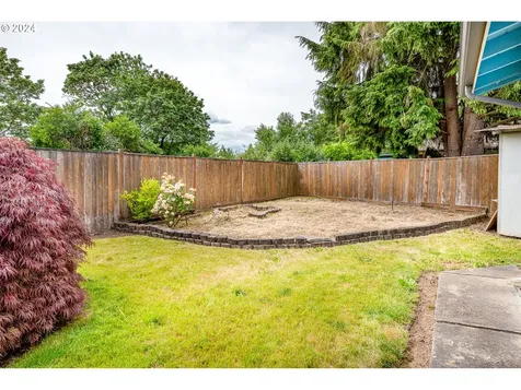 3860 Greenwood Street Eugene OR 97404