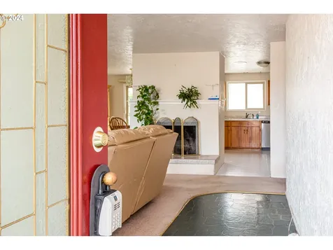 3860 Greenwood Street Eugene OR 97404