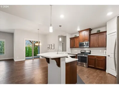 11013 NE 62nd Place Vancouver WA 98686
