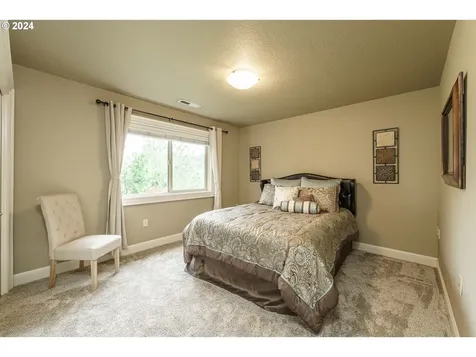 14980 Se Pebble Beach Drive Happy Valley OR 97086