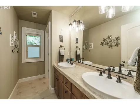 14980 Se Pebble Beach Drive Happy Valley OR 97086