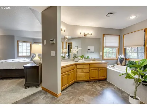 1212 Stonehaven Court West Linn OR 97068