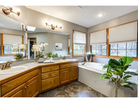 1212 Stonehaven Court West Linn OR 97068