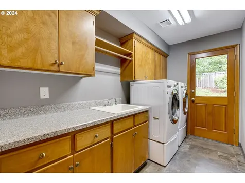 1212 Stonehaven Court West Linn OR 97068