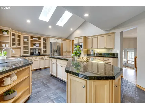 1212 Stonehaven Court West Linn OR 97068