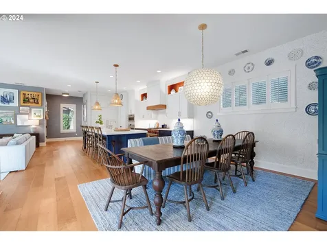 553 6th Street Lake Oswego OR 97034
