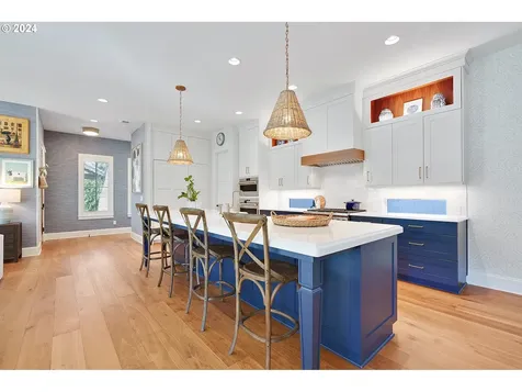 553 6th Street Lake Oswego OR 97034