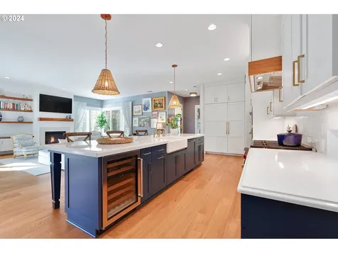 553 6th Street Lake Oswego OR 97034