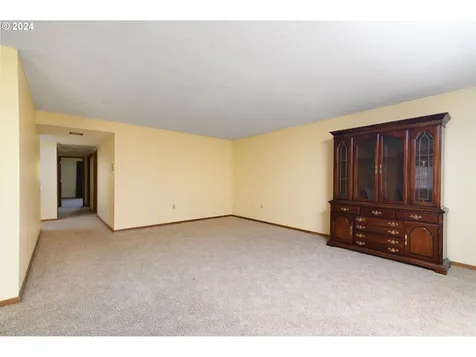12050 Sw King George Drive Portland OR 97224