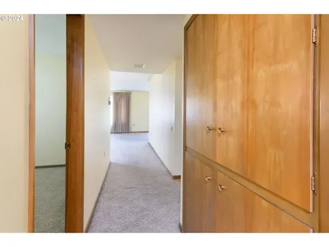 12050 Sw King George Drive Portland OR 97224