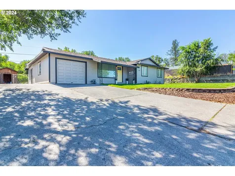 1135 Carolina Road Umatilla OR 97882