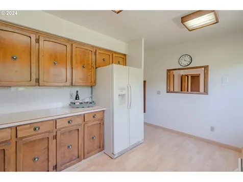 4711 Willamette Drive Vancouver WA 98661