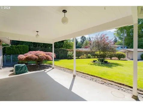 4711 Willamette Drive Vancouver WA 98661