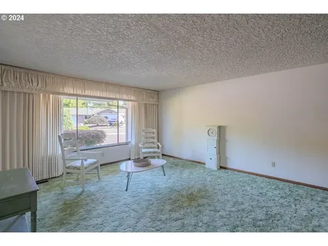 4711 Willamette Drive Vancouver WA 98661
