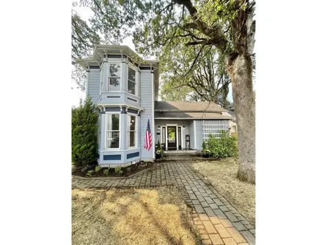 669 Sw Robb Street Dallas OR 97338