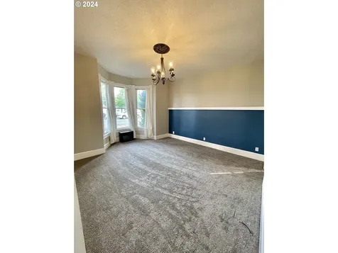 669 Sw Robb Street Dallas OR 97338