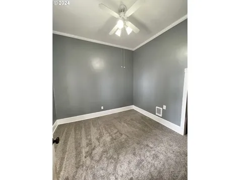 669 Sw Robb Street Dallas OR 97338