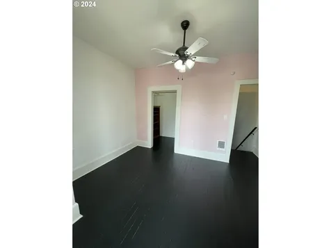 669 Sw Robb Street Dallas OR 97338