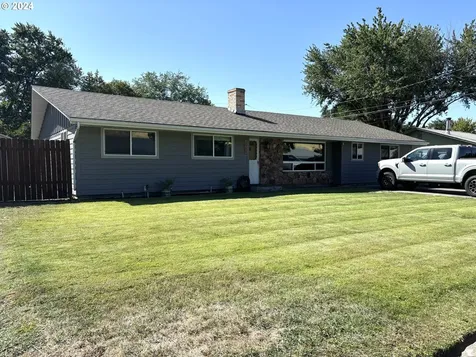 1555 SW 40th Street Pendleton OR 97801