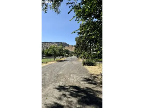 W Irvine Street The Dalles OR 97058