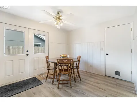 1006 Lindsay Lane Lebanon OR 97355