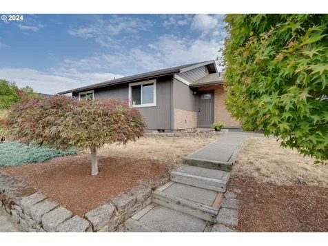 1006 Lindsay Lane Lebanon OR 97355