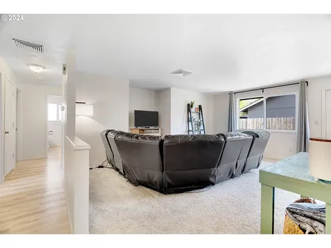 1006 Lindsay Lane Lebanon OR 97355
