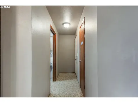 83766 Cloverdale Road Creswell OR 97426