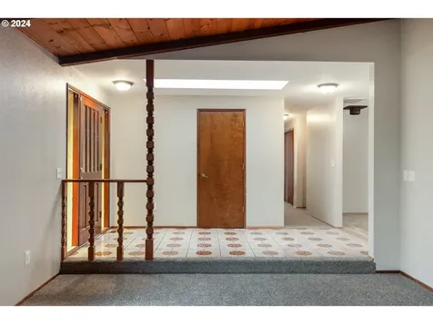 83766 Cloverdale Road Creswell OR 97426