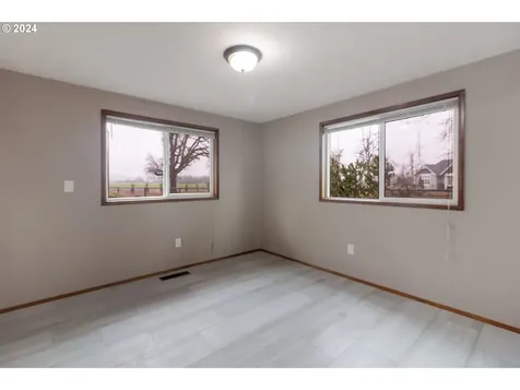 83766 Cloverdale Road Creswell OR 97426