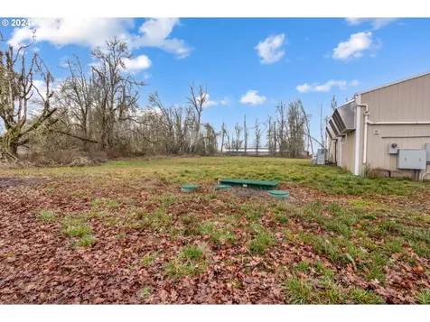 83766 Cloverdale Road Creswell OR 97426