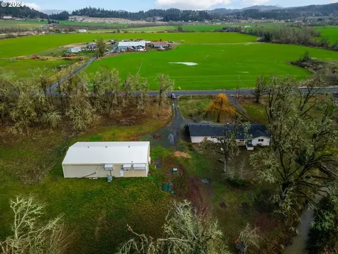 83766 Cloverdale Road Creswell OR 97426