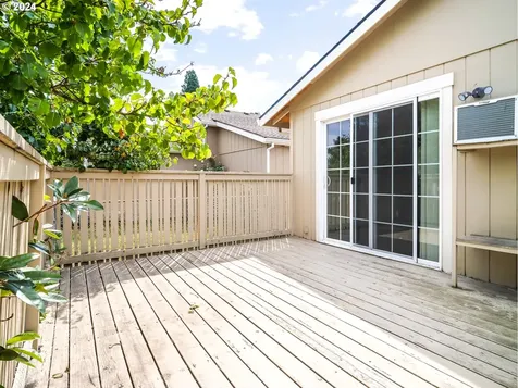 23710 Ne Stanley Street Wood Village OR 97060