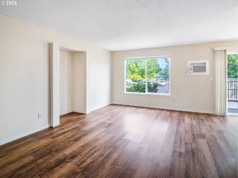 23710 Ne Stanley Street Wood Village OR 97060
